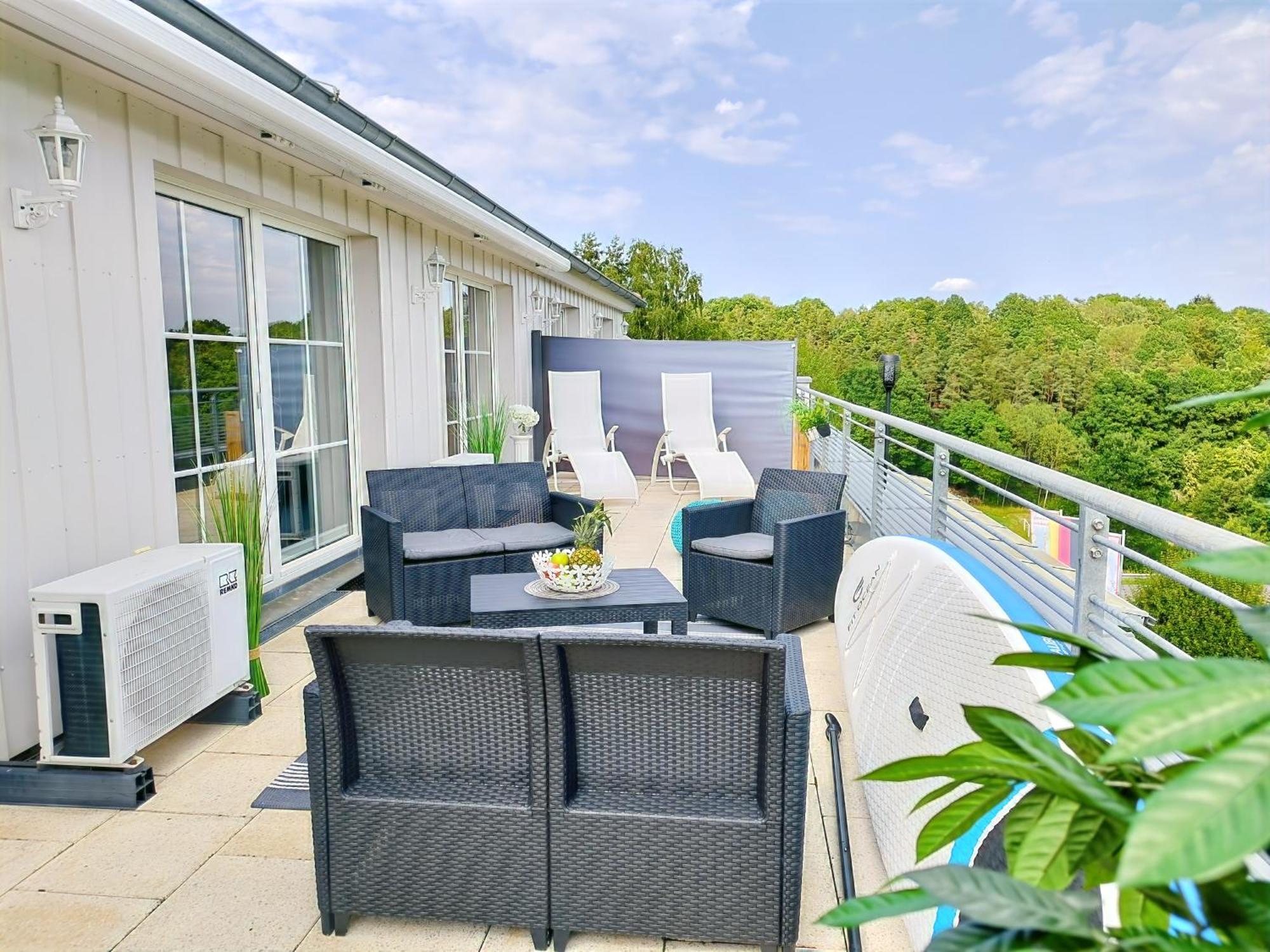 Seeblickapartment Fuer Bis Zu 12, Nuernberg & Schwabach In 30-35 Minuten Zu Erreichen, Sauna, Arbeitsplatz, Dachterrasse & Grill Spalt Buitenkant foto