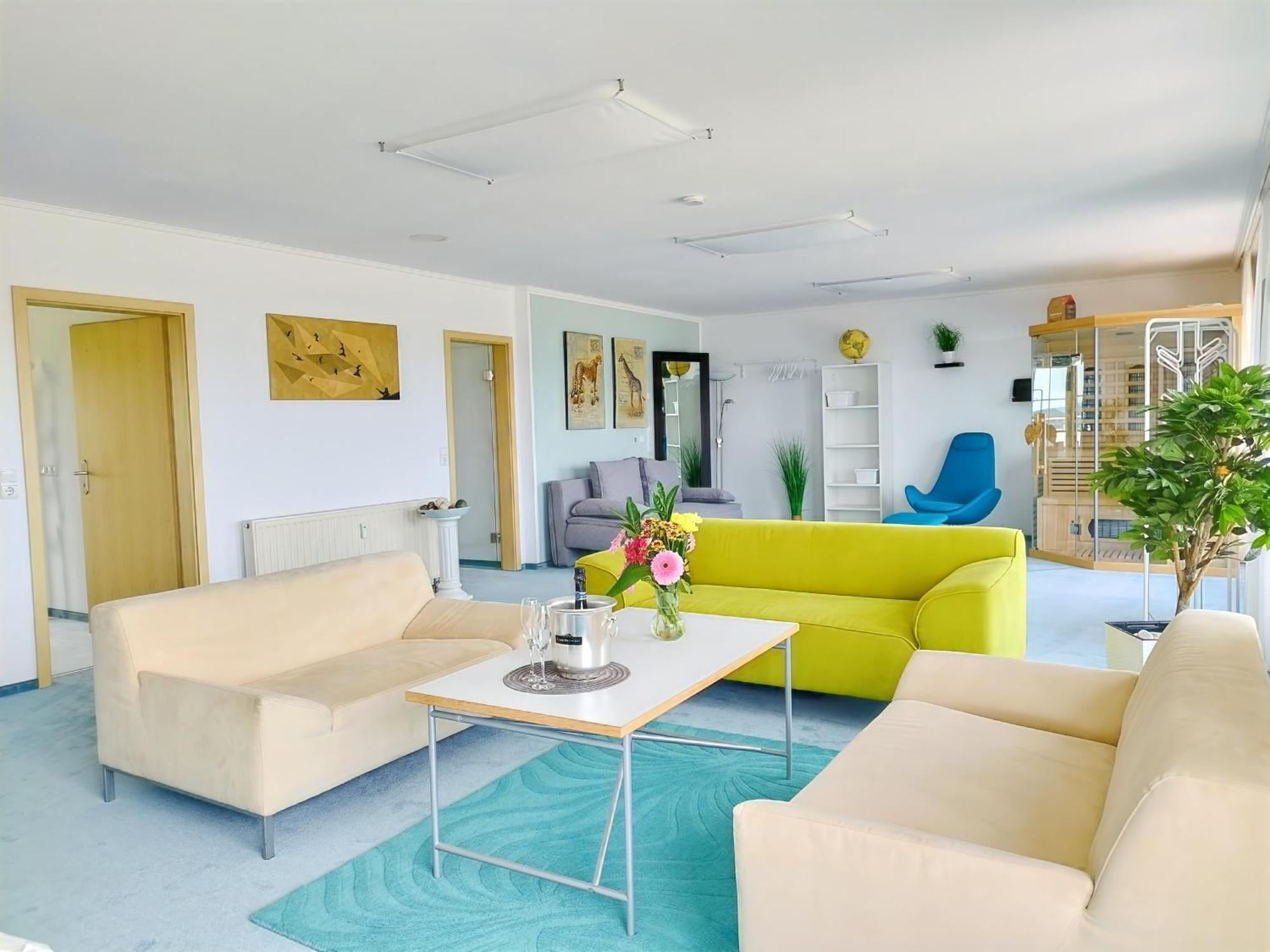 Seeblickapartment Fuer Bis Zu 12, Nuernberg & Schwabach In 30-35 Minuten Zu Erreichen, Sauna, Arbeitsplatz, Dachterrasse & Grill Spalt Buitenkant foto